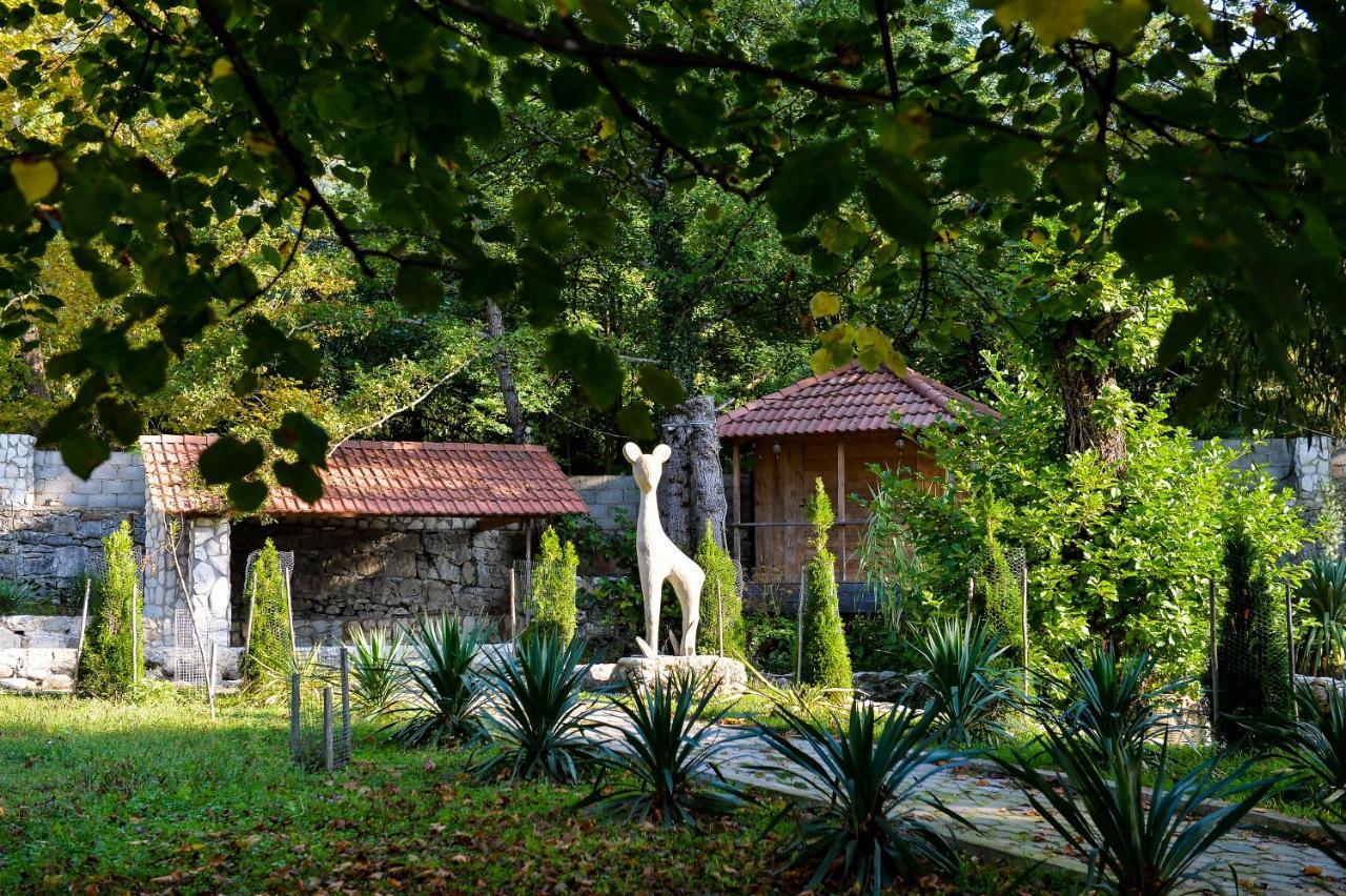 Chateau Chikovani Hotel Gordi Exterior foto