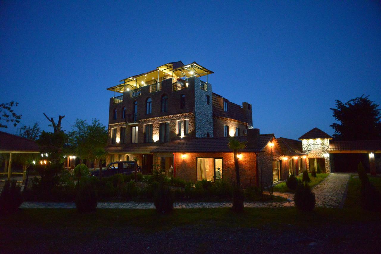 Chateau Chikovani Hotel Gordi Exterior foto